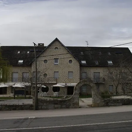 Hotel Miranda Do Douro Hotel 2*