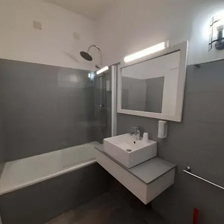Hotel Miranda Do Douro 2*